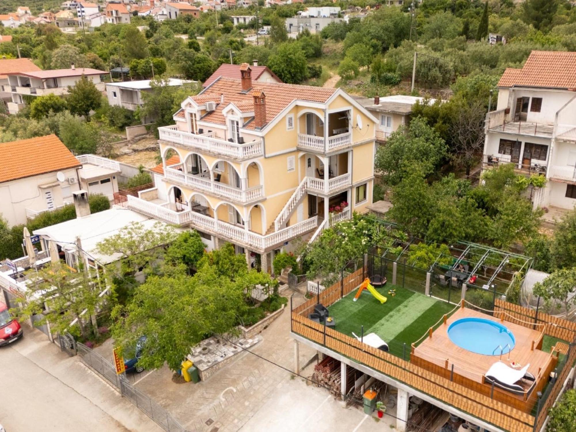 Apartments Milic - One Bedroom Apartment With Sea View And Terrace Gornji Karin Kültér fotó